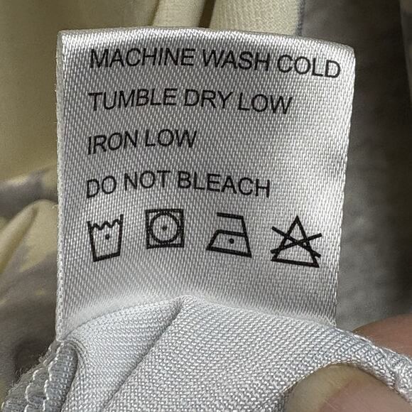 Beyond This Plane Top Women Size 4X Gray Long Sleeve Tie Dye Tunic Oversized - Picture 5 of 7